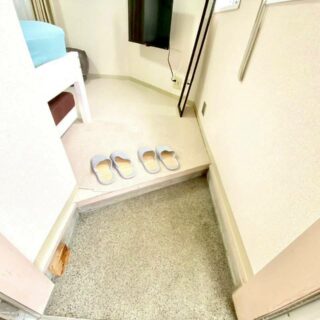 Triton Chayamachi　102